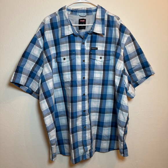 Wrangler Outdoor Blue Plaid Short Sleeve Button Shirt Mens 4X Regular Fit Vented - Picture 1 of 5